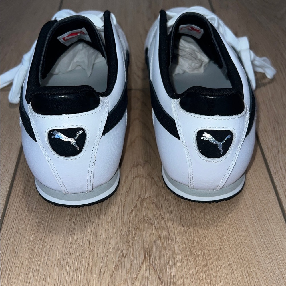 Puma Mexico Men's White-Black Athletic Shoes - Picture 8 of 15